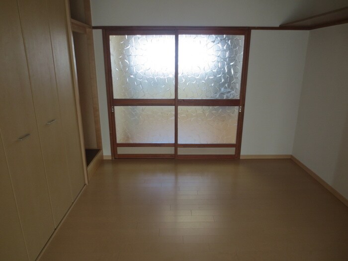 物件内観写真6　(居室)