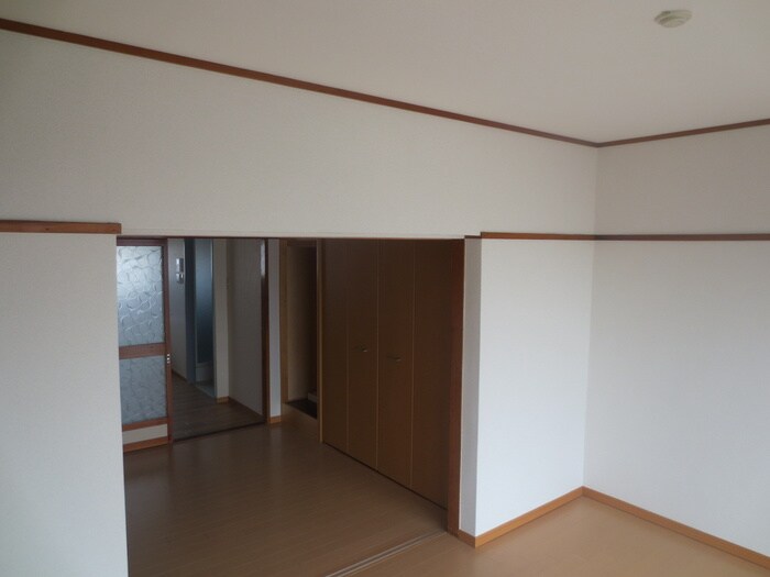 物件内観写真19　(居室)