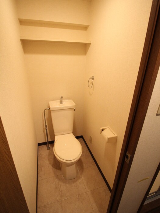 物件内観写真13　(トイレ)