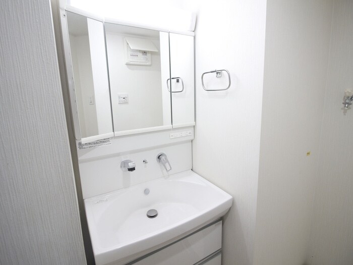 物件内観写真16　(洗面)