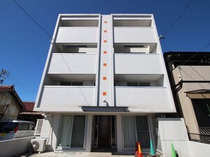 フィンガーポスト外観写真