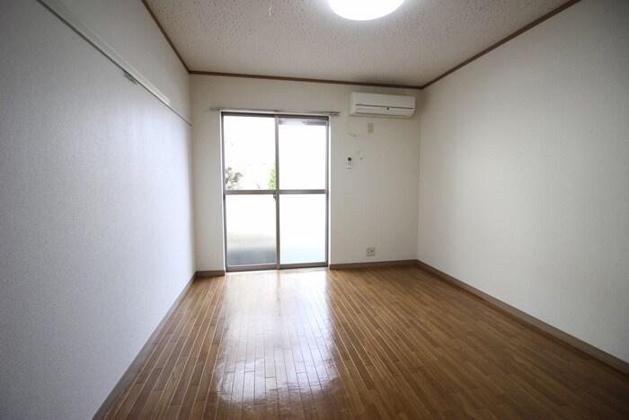 物件内観写真22　(居室)