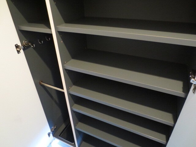 物件内観写真8　(靴箱)