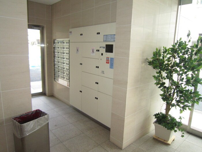 物件外観写真4　(建物設備)