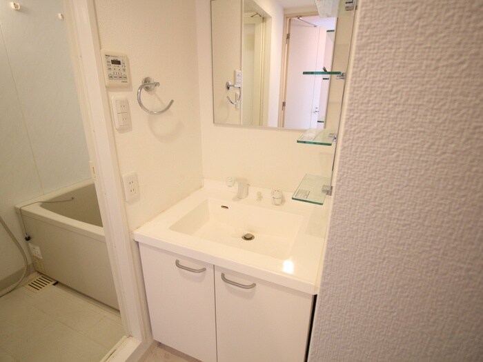 物件内観写真10　(洗面)
