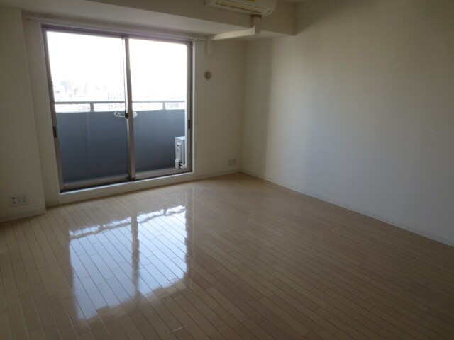 物件内観写真15　(居室)