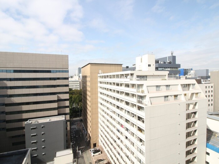 物件内観写真15　(室内からの展望)