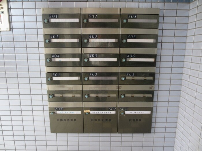 物件外観写真6　(建物設備)