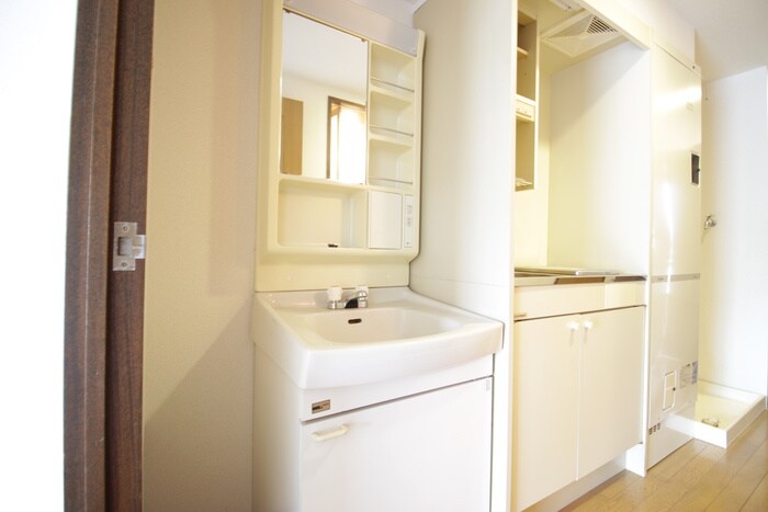 物件内観写真10　(洗面)