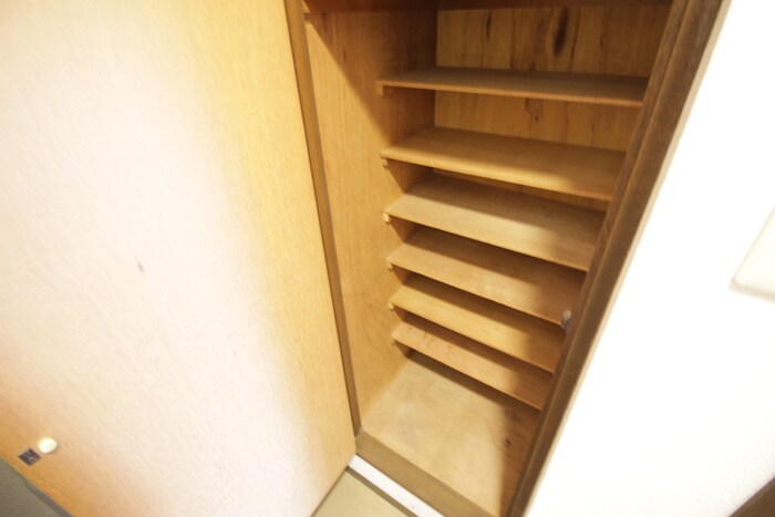 物件内観写真19　(靴箱)