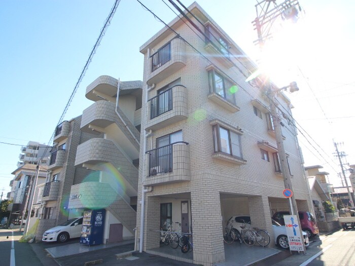 物件外観写真4　(外観写真)