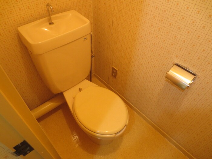 物件内観写真10　(トイレ)