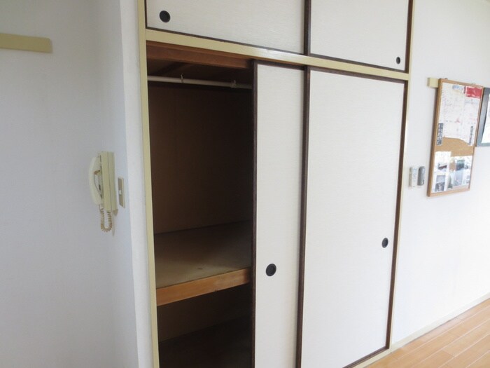 物件内観写真15　(収納)