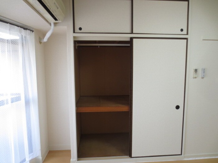 物件内観写真15　(収納)