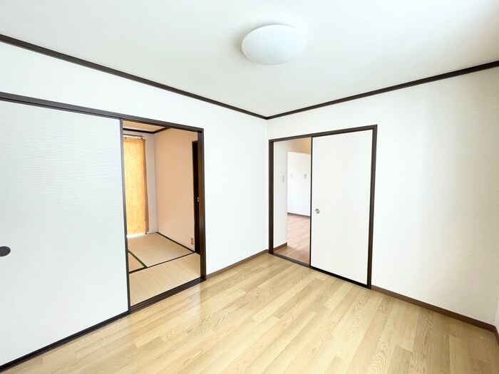 物件内観写真9　(居室)