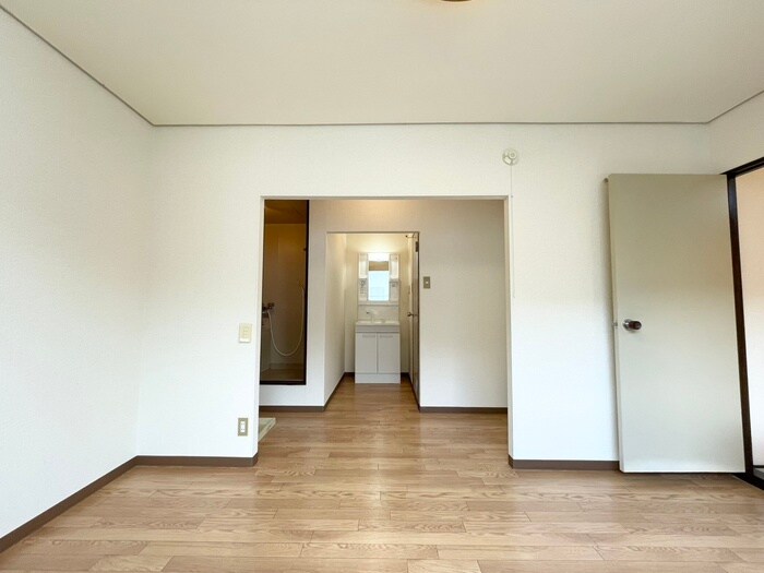 物件内観写真13　(居室)