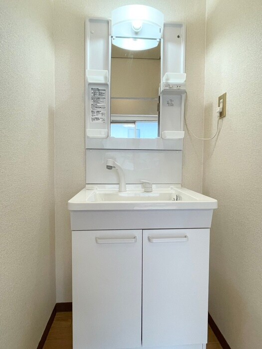 物件内観写真15　(洗面)