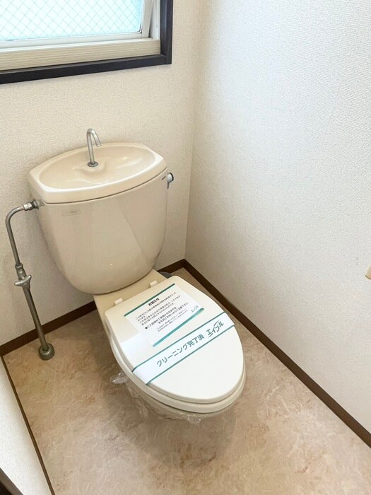 物件内観写真17　(トイレ)