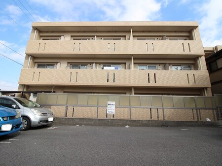 Ｌｕｃａｎｏ外観写真