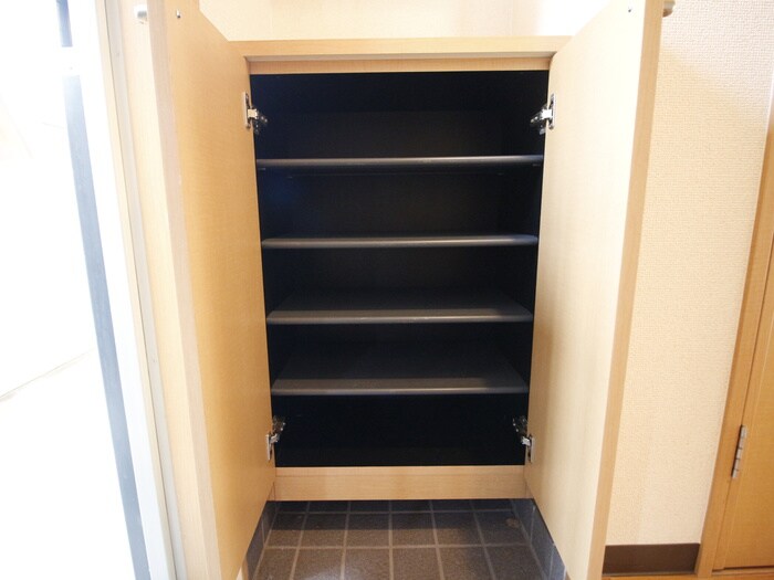 物件内観写真19　(靴箱)