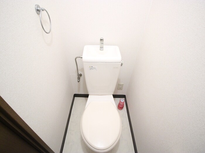 物件内観写真11　(トイレ)