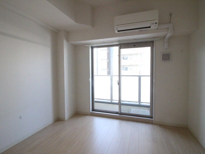 物件内観写真13　(居室)