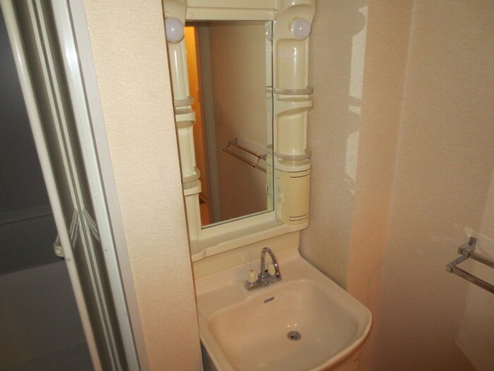 物件内観写真12　(洗面)