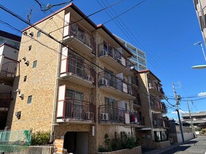 柊三番館外観写真