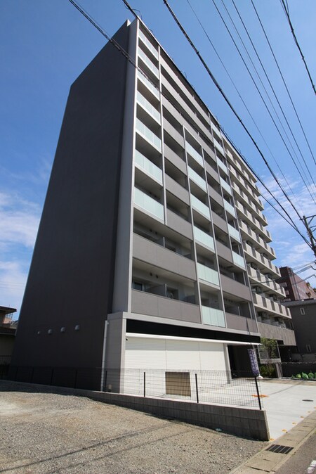 レジデンシア小牧駅前外観写真