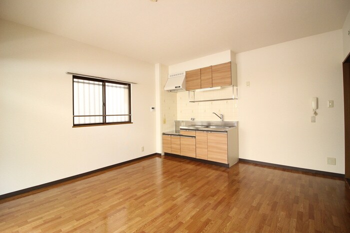 物件内観写真6　(居室)