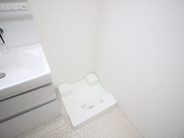 物件内観写真20　(洗濯機置場)