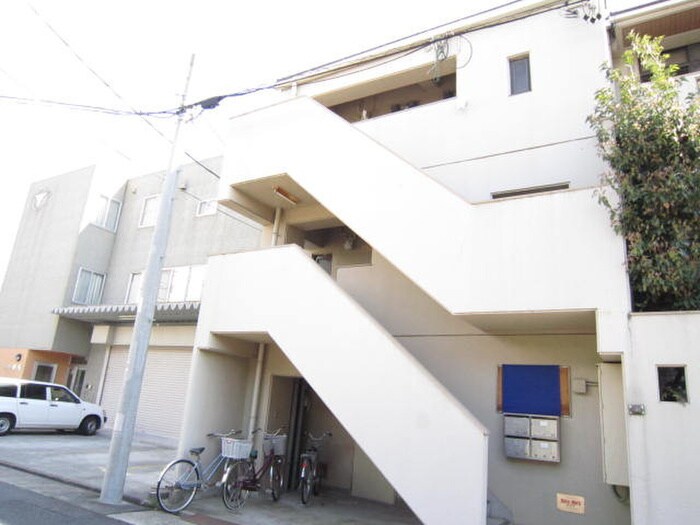 物件外観写真4　(外観写真)