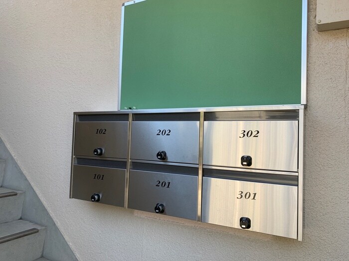 物件外観写真6　(建物設備)