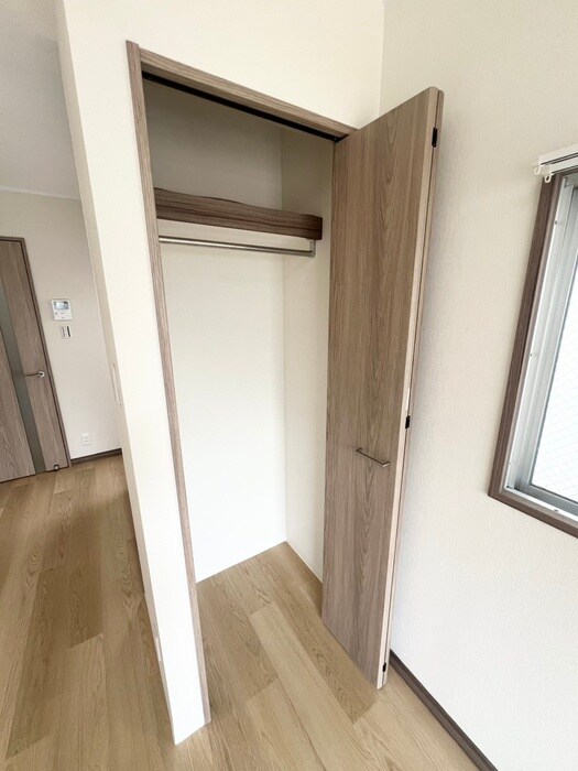 物件内観写真16　(収納)