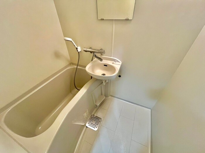 物件内観写真10　(バス／シャワールーム等)