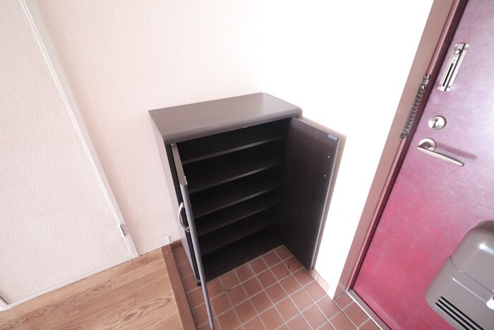 物件内観写真13　(靴箱)