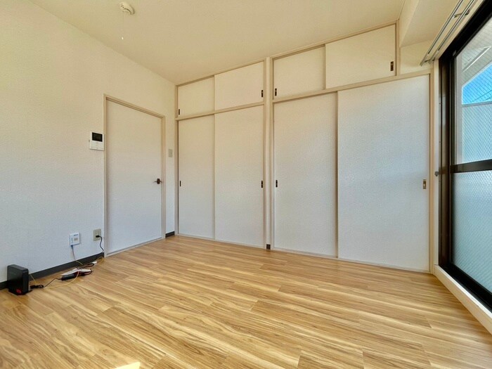 物件内観写真21　(居室)