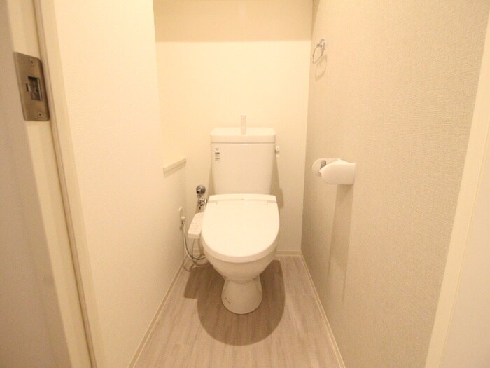 物件内観写真10　(トイレ)