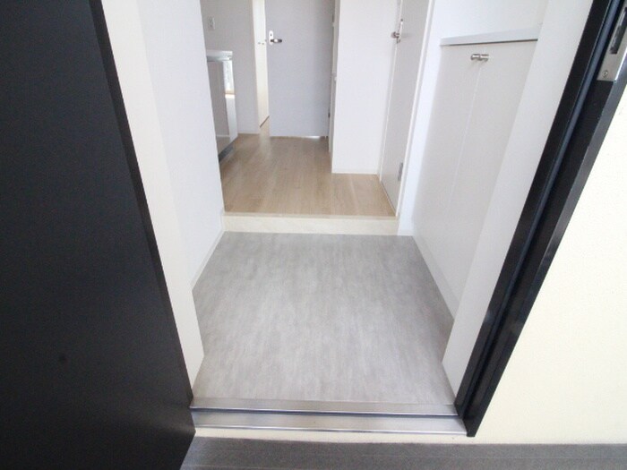 物件内観写真20　(玄関)