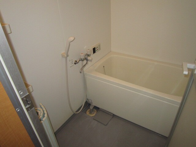 物件内観写真10　(バス／シャワールーム等)