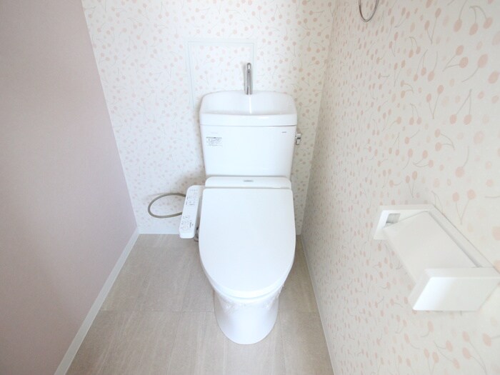 物件内観写真15　(トイレ)