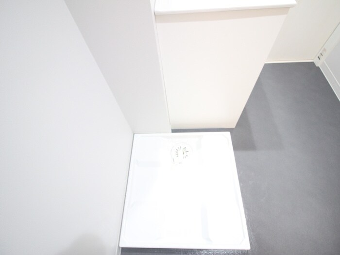 物件内観写真15　(洗濯機置場)