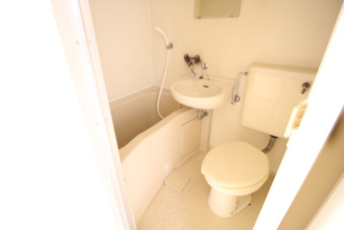 物件内観写真12　(バス／シャワールーム等)