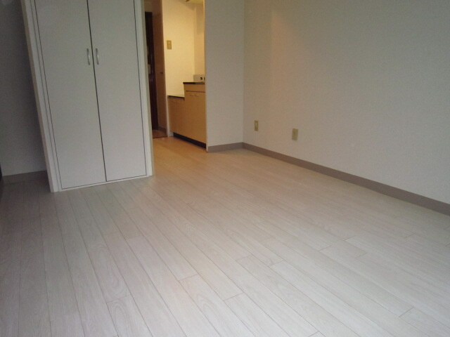 物件内観写真15　(居室)