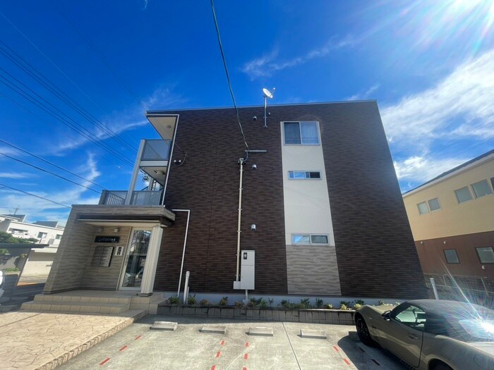 物件外観写真2　(外観写真)