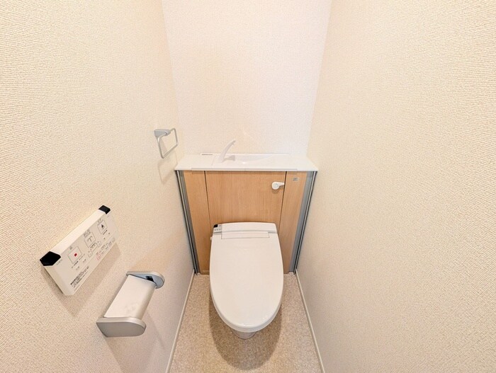 物件内観写真12　(トイレ)