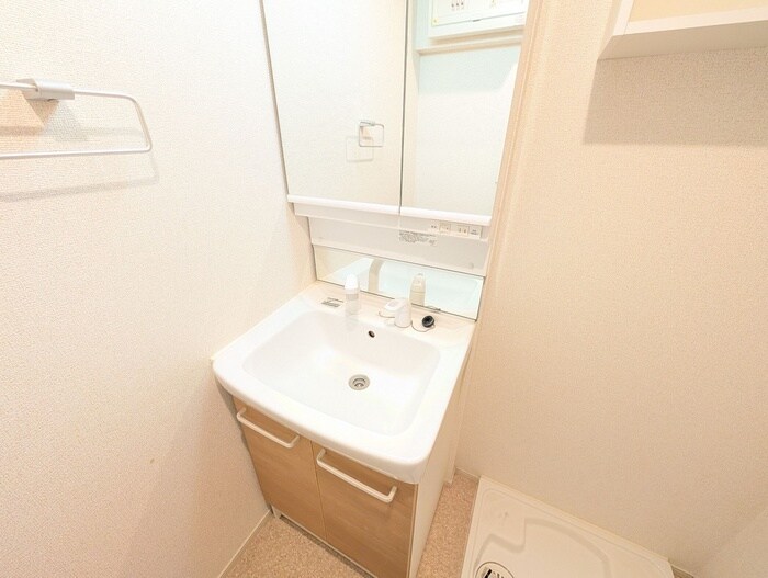 物件内観写真13　(洗面)