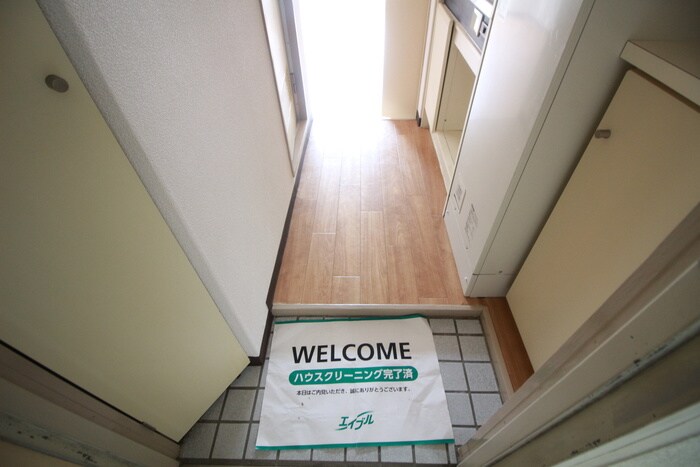 物件内観写真22　(玄関)