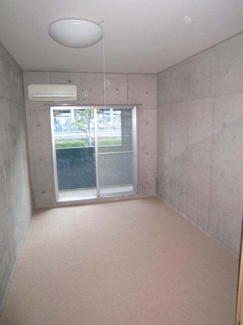 物件内観写真12　(居室)