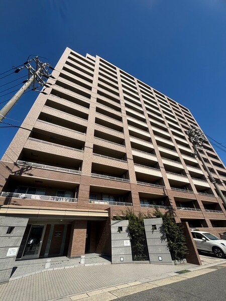 サーパスシティ鳴海（604）外観写真